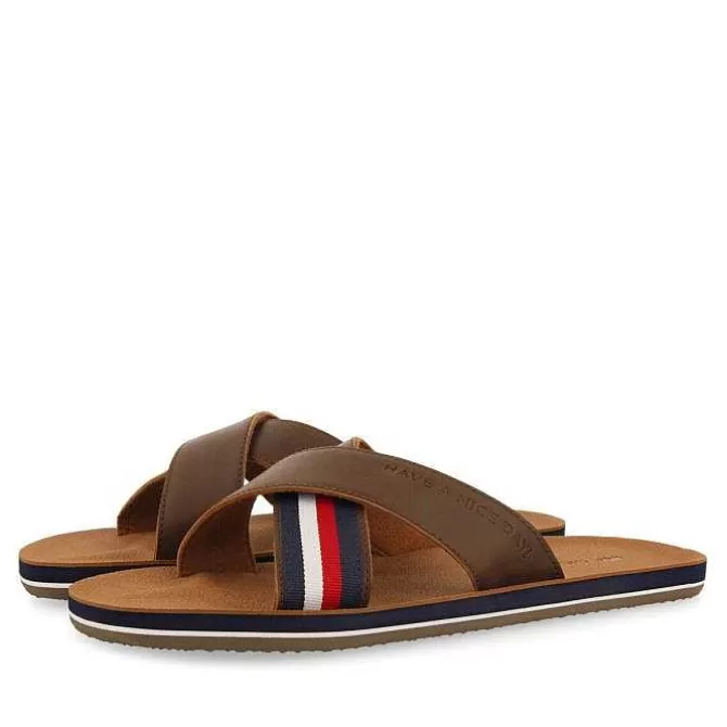 Chancletas<Gioseppo Sandalias Cruzadas De Hombre Tacloban En Color Marron